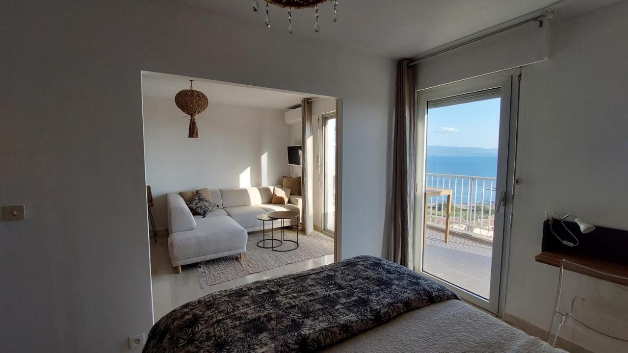 Un Balcon Sur La Mer アジャクシオ エクステリア 写真
